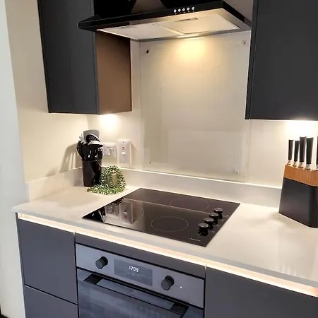 Carvetii - Anne House 2 - Dbl Bed First Floor En-suite 칼라일