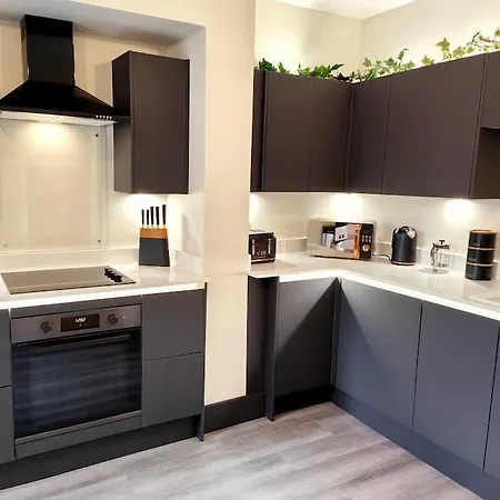 Carvetii - Anne House 2 - Dbl Bed First Floor En-suite *